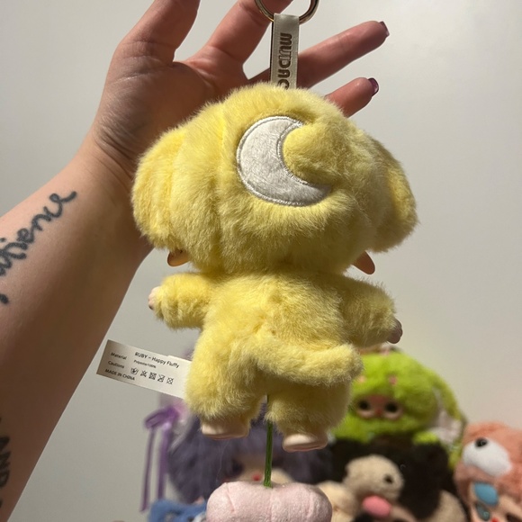 RUBY HAPPY FLUFFY SERIES - YELLOW MONKEY - Picture 2 of 2